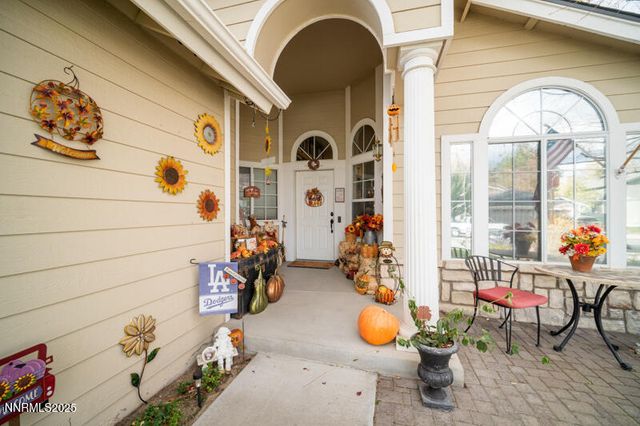 2215 Gatewood Drive, Reno, NV 89523