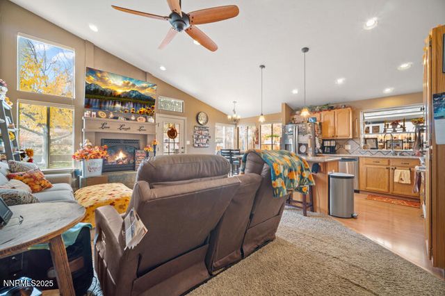 2215 Gatewood Drive, Reno, NV 89523