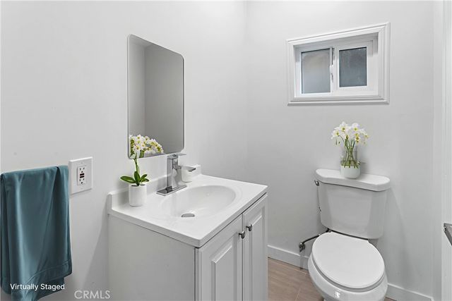 14594 Lyle Street, Sylmar, CA 91342