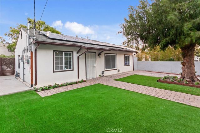 14594 Lyle Street, Sylmar, CA 91342