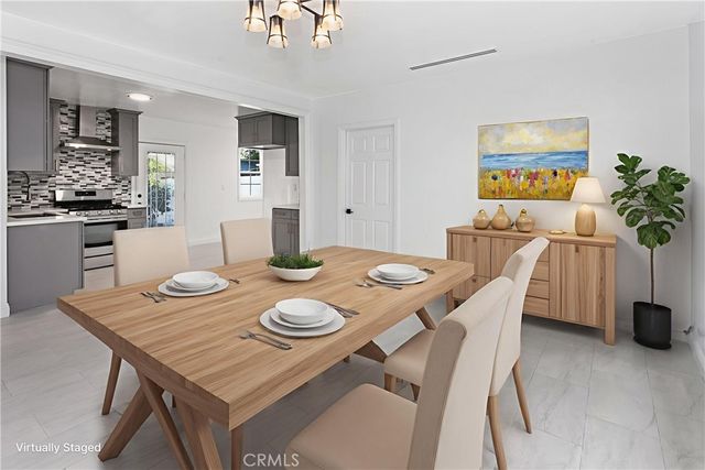 14594 Lyle Street, Sylmar, CA 91342