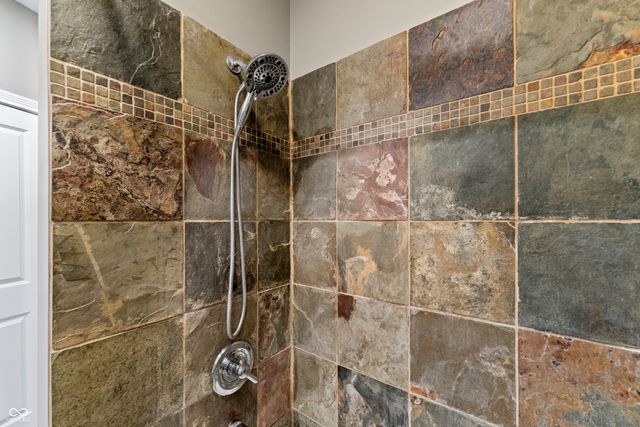 932 N Broadway Street 4, Indianapolis, IN 46202