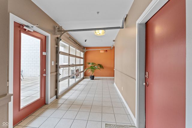 932 N Broadway Street 4, Indianapolis, IN 46202