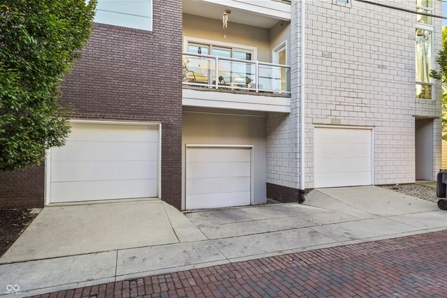 932 N Broadway Street 4, Indianapolis, IN 46202