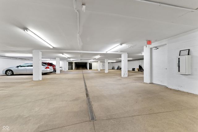 932 N Broadway Street 4, Indianapolis, IN 46202