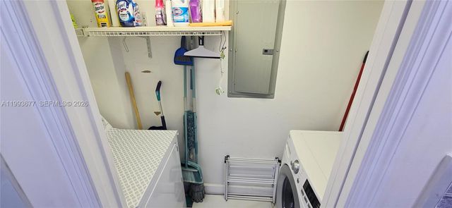 6917 Collins Ave 1212, Miami Beach, FL 33141