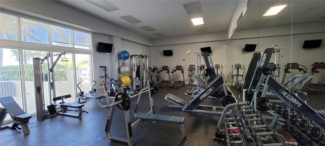 6917 Collins Ave 1212, Miami Beach, FL 33141