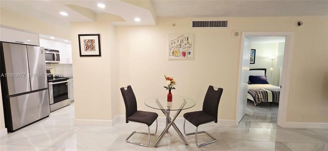 6917 Collins Ave 1212, Miami Beach, FL 33141