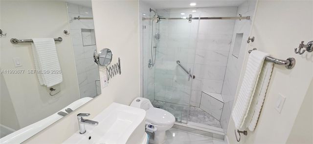 6917 Collins Ave 1212, Miami Beach, FL 33141