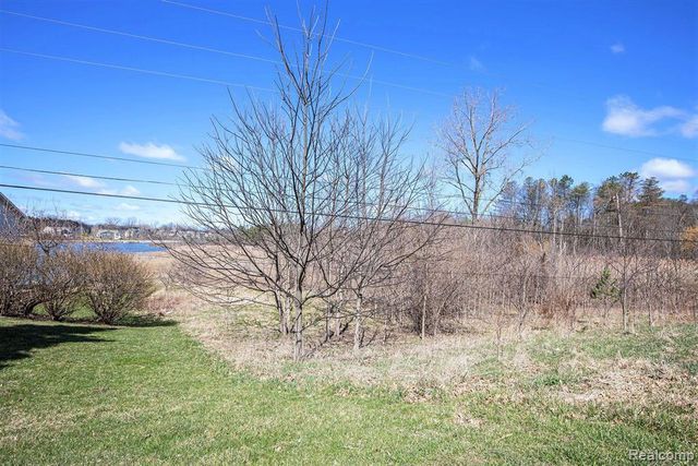 01 Butcher Road, Fenton, MI 48430