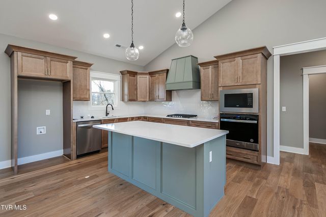 310 Ruby Rose Ridge, Jonesborough, TN 37659