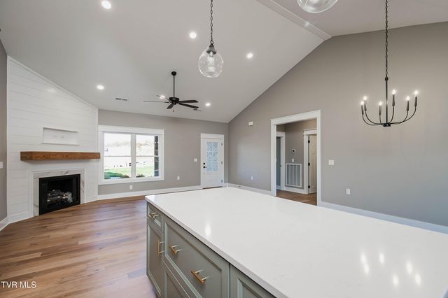 310 Ruby Rose Ridge, Jonesborough, TN 37659