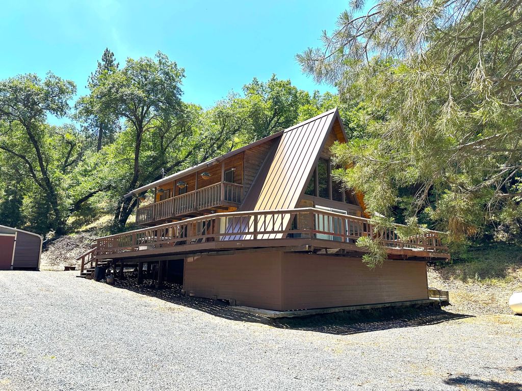 Image 1 of property listing at 45453 Manter Meadow Drive, California Hot Springs, CA 93207