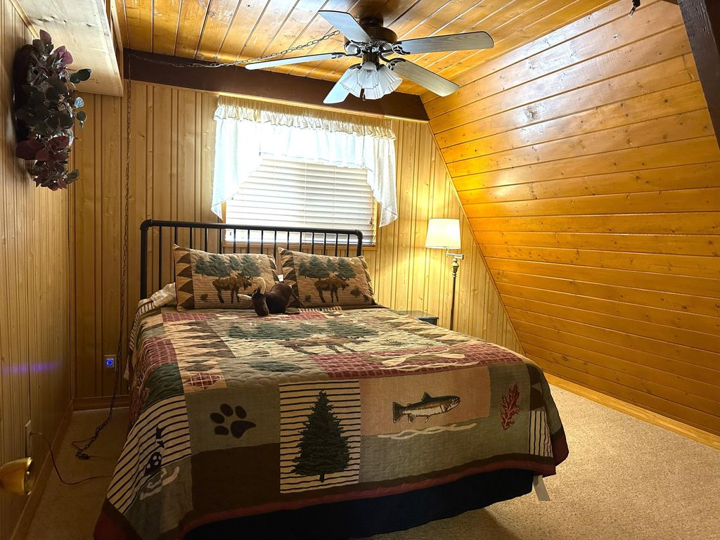 Image 17 of property listing at 45453 Manter Meadow Drive, California Hot Springs, CA 93207
