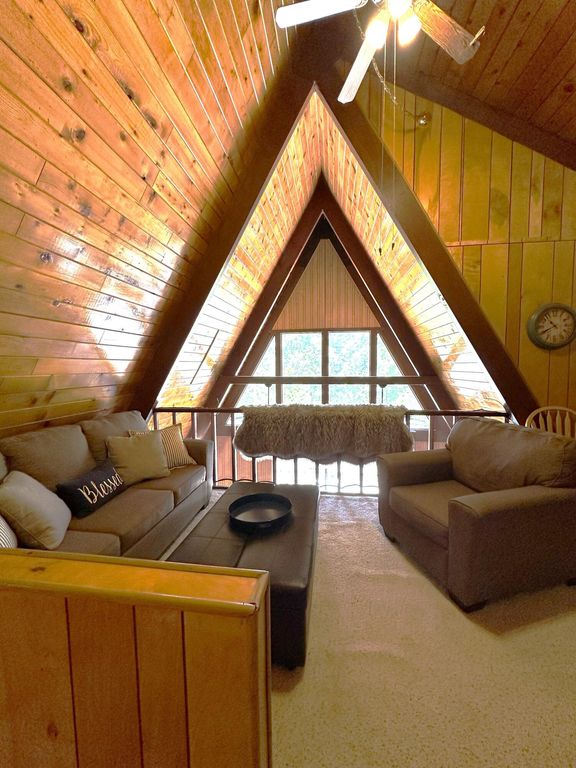 Image 20 of property listing at 45453 Manter Meadow Drive, California Hot Springs, CA 93207