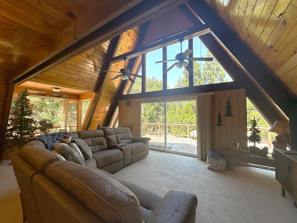 Image 5 of property listing at 45453 Manter Meadow Drive, California Hot Springs, CA 93207