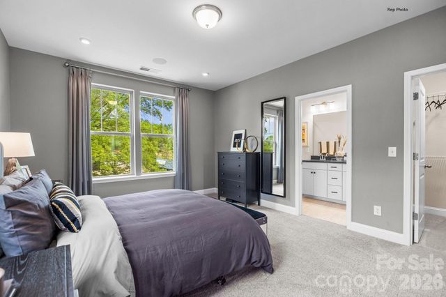 3011 Pointe Town Drive, Charlotte, NC 28208