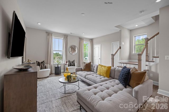 3011 Pointe Town Drive, Charlotte, NC 28208
