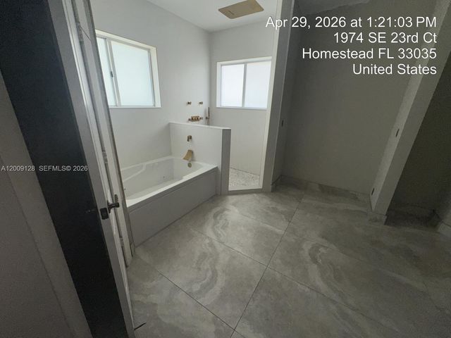 1974 SE 23rd Ct, Homestead, FL 33035