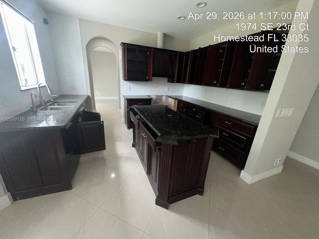 1974 SE 23rd Ct, Homestead, FL 33035
