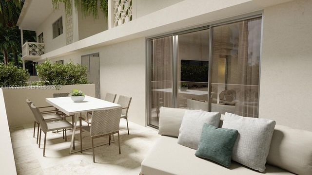 260 Collins Av 101, Miami Beach, FL 33139