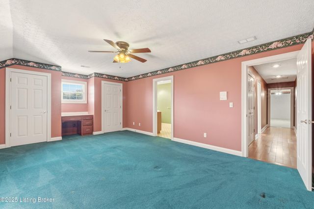 166 Castleton Dr, Bardstown, KY 40004