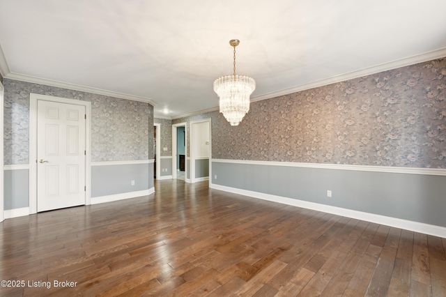 166 Castleton Dr, Bardstown, KY 40004