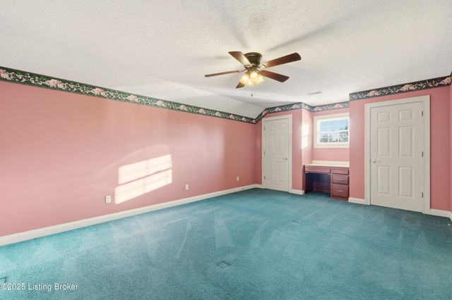 166 Castleton Dr, Bardstown, KY 40004