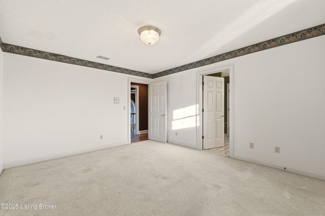 166 Castleton Dr, Bardstown, KY 40004