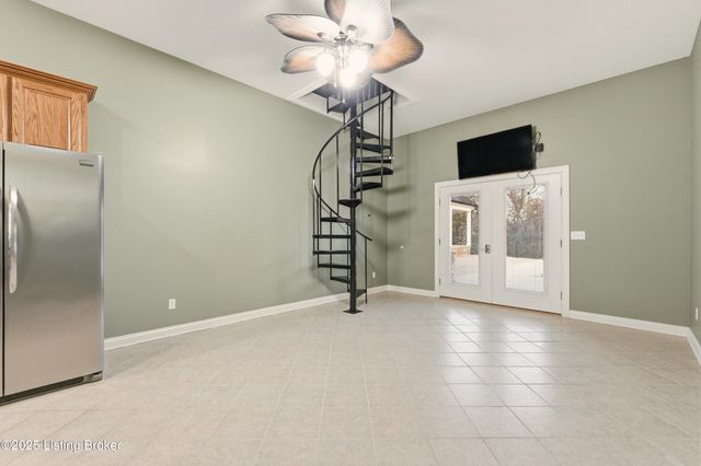 166 Castleton Dr, Bardstown, KY 40004