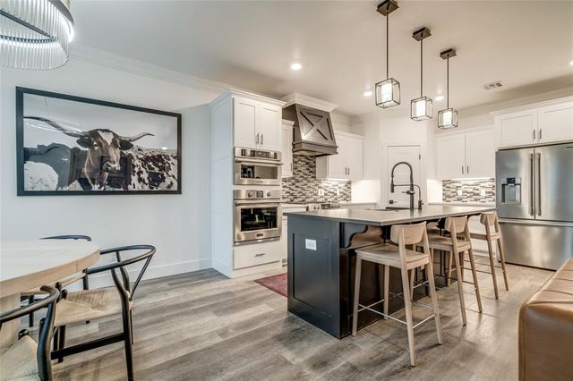 22297 Forester Lane, Edmond, OK 73025