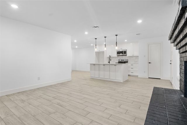 4901 Cordova Avenue, Fort Worth, TX 76132