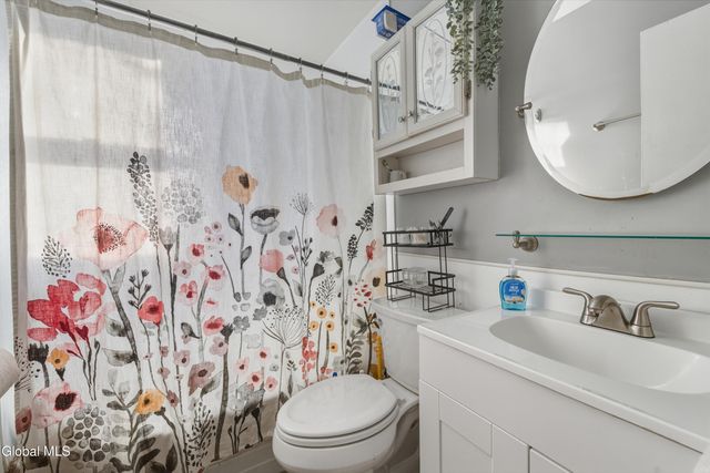 2564 Consaul Road, Schenectady, NY 12304