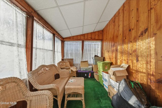 2564 Consaul Road, Schenectady, NY 12304