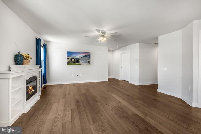 7607 LOUGHTON LN, Spotsylvania, VA 22551