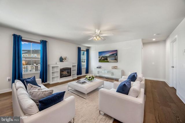 7607 LOUGHTON LN, Spotsylvania, VA 22551