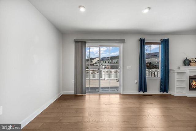 7607 LOUGHTON LN, Spotsylvania, VA 22551