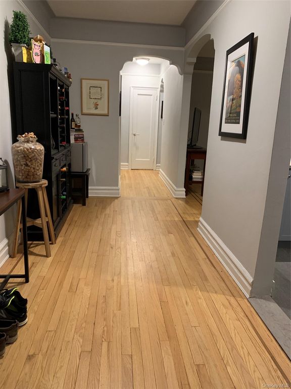 11021 73rd Road 4G, Forest Hills, NY 11375 — exterior