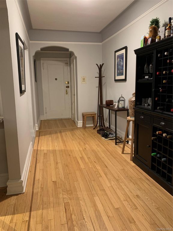 11021 73rd Road 4G, Forest Hills, NY 11375 — photo 2