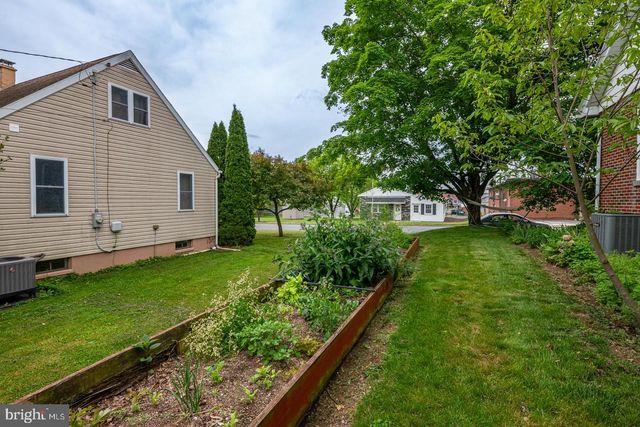 337 STEVENS AVE, Bernville, PA 19506