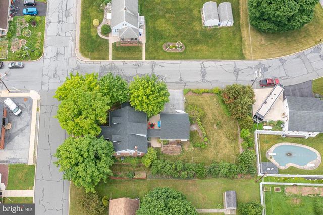 337 STEVENS AVE, Bernville, PA 19506
