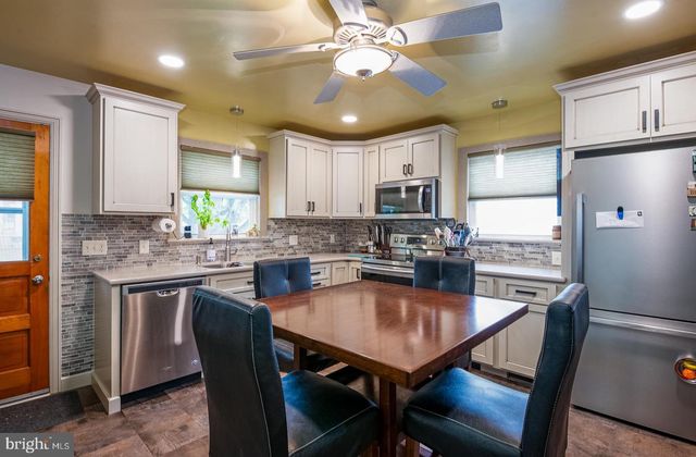 337 STEVENS AVE, Bernville, PA 19506