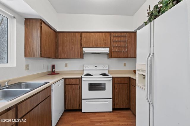 3750 N Country Club Rd Apt 41, Tucson, AZ 85716
