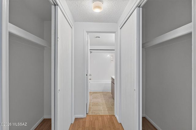 3750 N Country Club Rd Apt 41, Tucson, AZ 85716