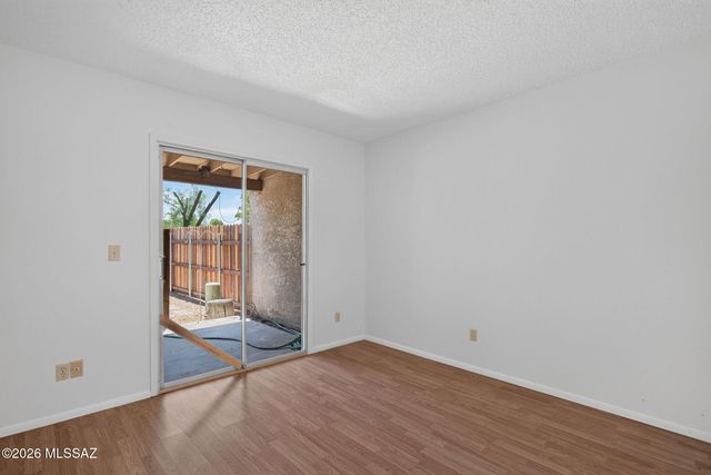 3750 N Country Club Rd Apt 41, Tucson, AZ 85716