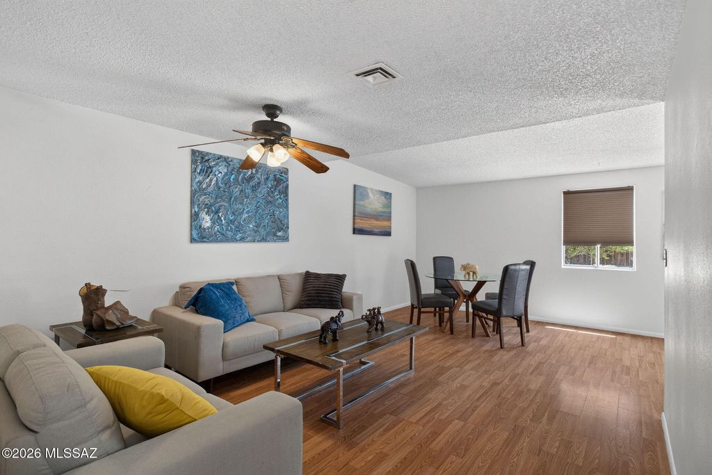 3750 N Country Club Rd Apt 41, Tucson, AZ 85716