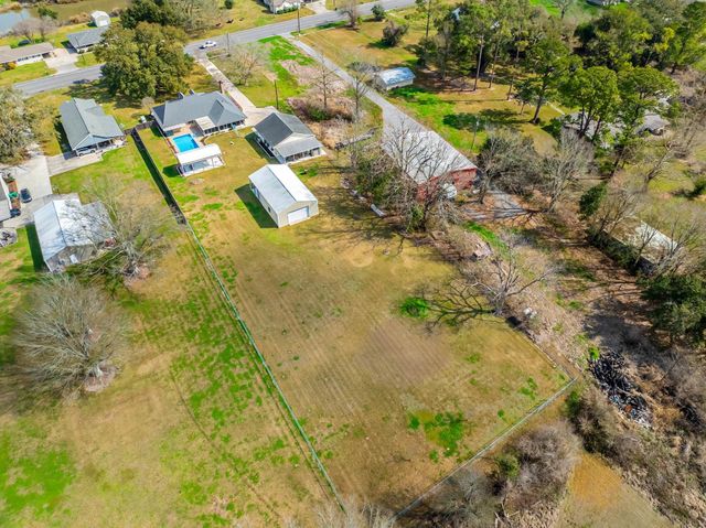 2019 Saint Mary St, Thibodaux, LA 70301