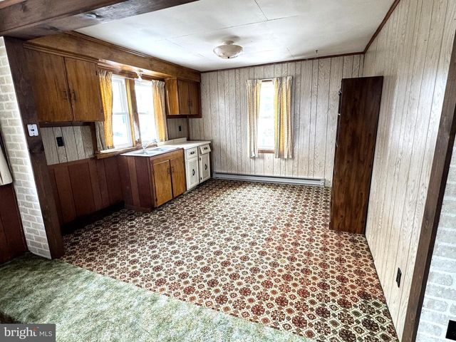 50 CENTER ST, Lewistown, PA 17044