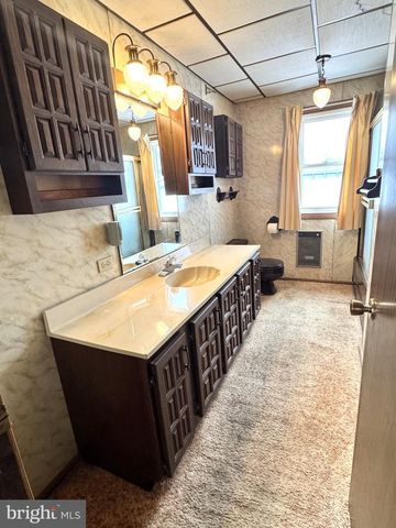 50 CENTER ST, Lewistown, PA 17044