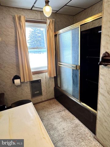 50 CENTER ST, Lewistown, PA 17044